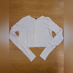 beautiful brandy melville oversized button down cardigan white cropped